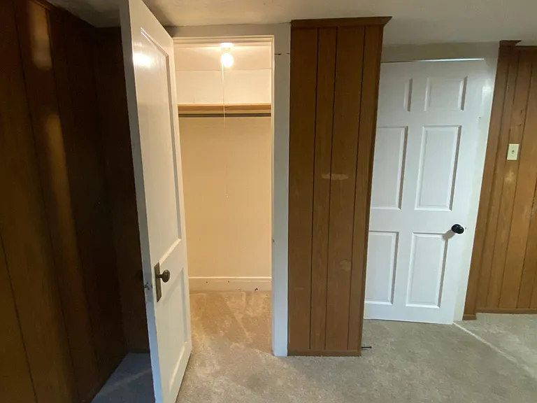 211A N Railroad St — Photo 25