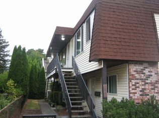 3827 SE Francis St APT 3, Portland, OR 97202