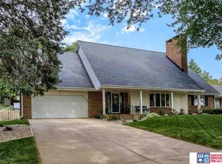 7130 S Hampton Rd, Lincoln, NE 68506