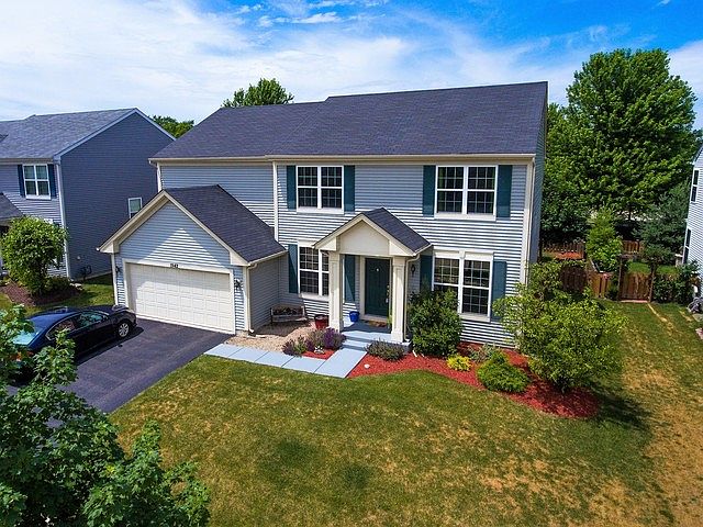 1st image of 1942 Cambridge Ln