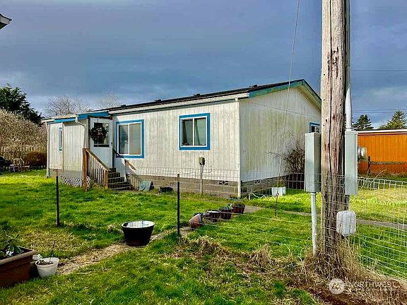 4th image of 319 E Pacific Avenue