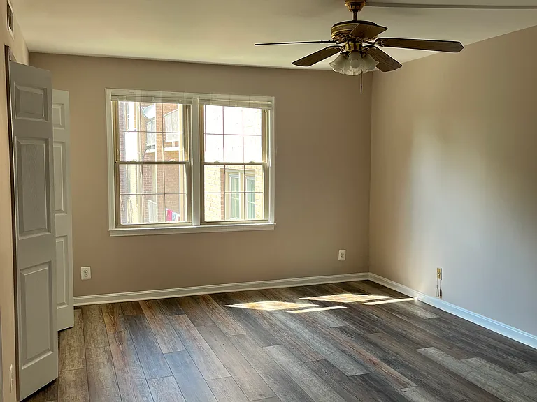 6032 Westchester Park Dr #302 — Photo 20