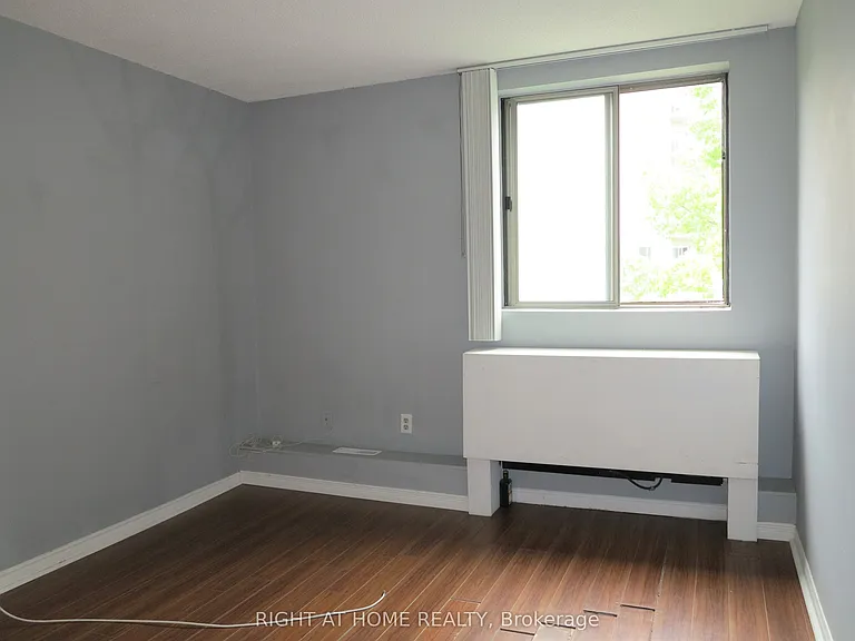 570 Proudfoot Ln #509 — Photo 14