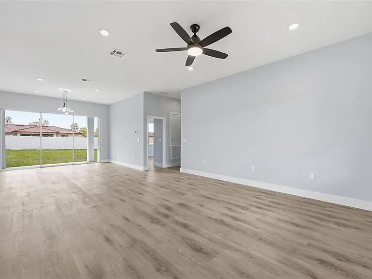4444 SW 151st Pl — Photo 6