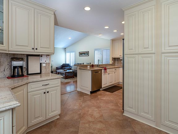 4th image of 1823 Alder Wood Pl