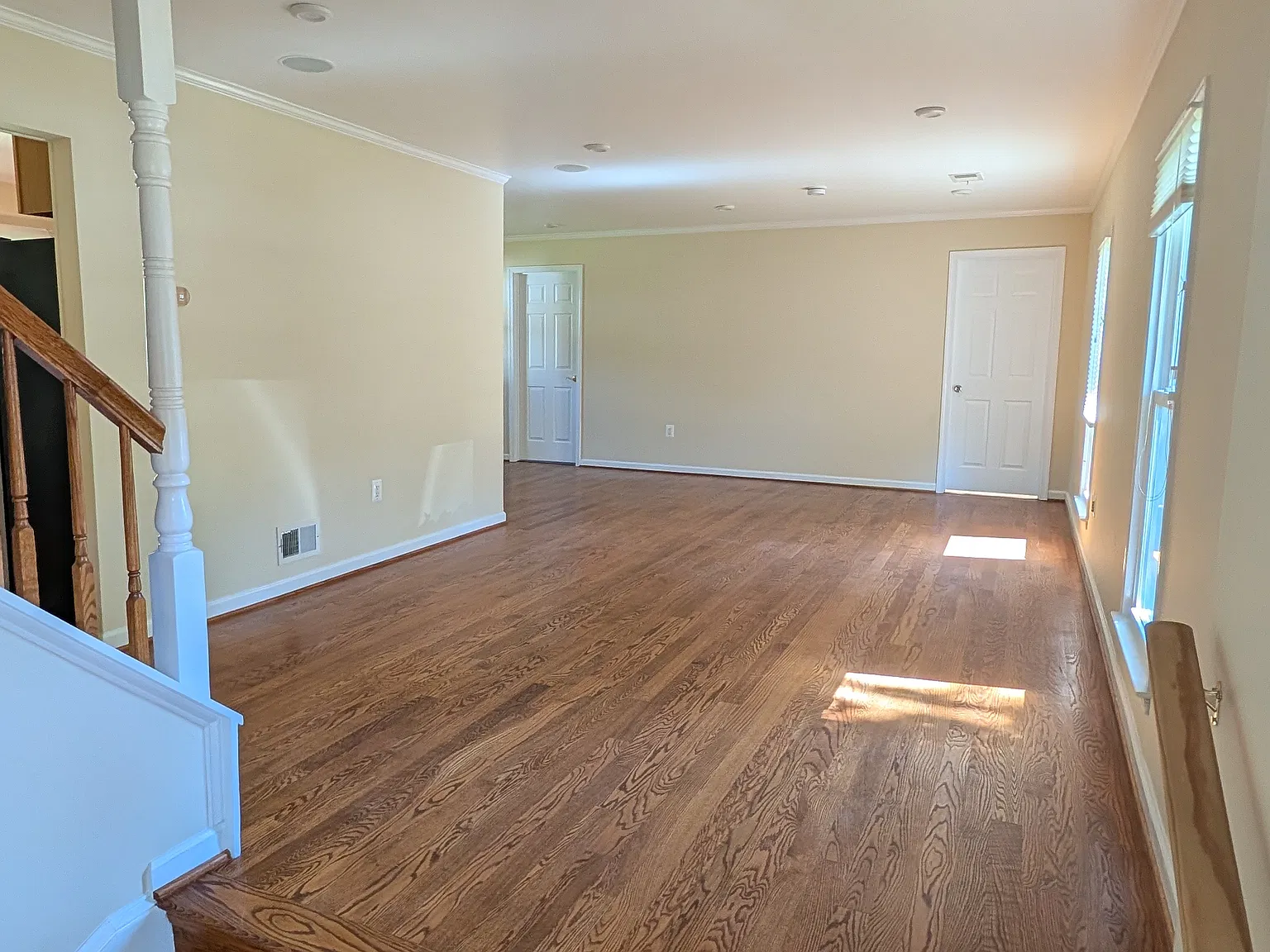 6 bed, 2174 sqft, $4,000 — Photo 3