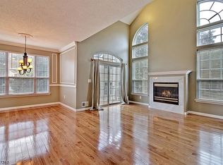 63 Wildflower Ln #1801, Morristown, NJ 07960