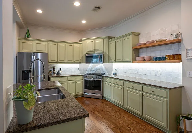 1615 Ridenour Pkwy NW — Photo 4