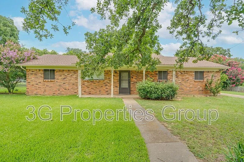140 Joyce Dr