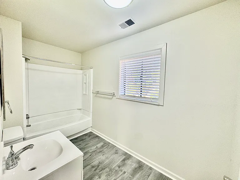 907 True St — Photo 13