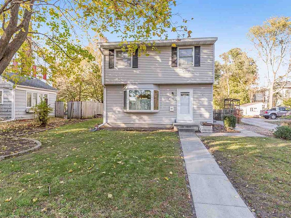 1st image of 139 Alta Vista Ave