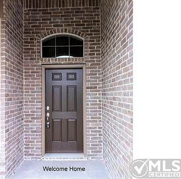 3rd image of 644 Minkel Dr