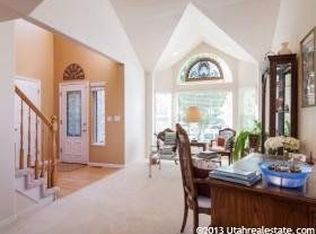 1027 E Fairway Dr, North Salt Lake, UT 84054