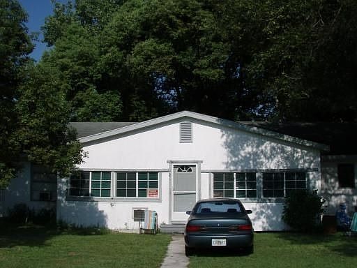 1st image of 937 Southern Ave
