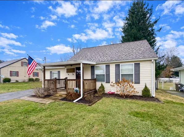 166 Junior St, Hopwood, PA 15445