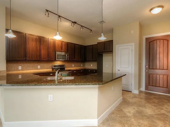 17040 W Fm 1097 Rd Unit 5204, Montgomery, TX 77356