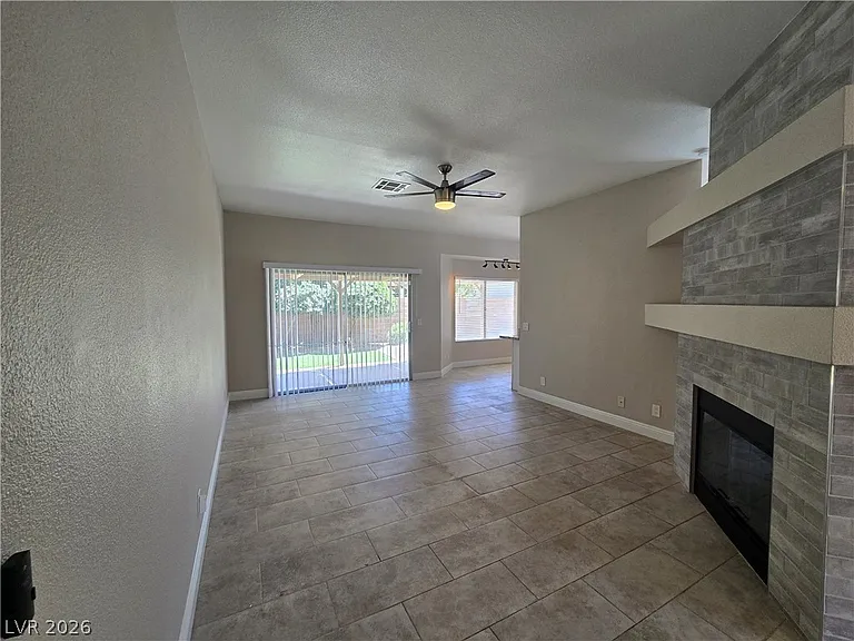 2809 Albrook Cir — Photo 5