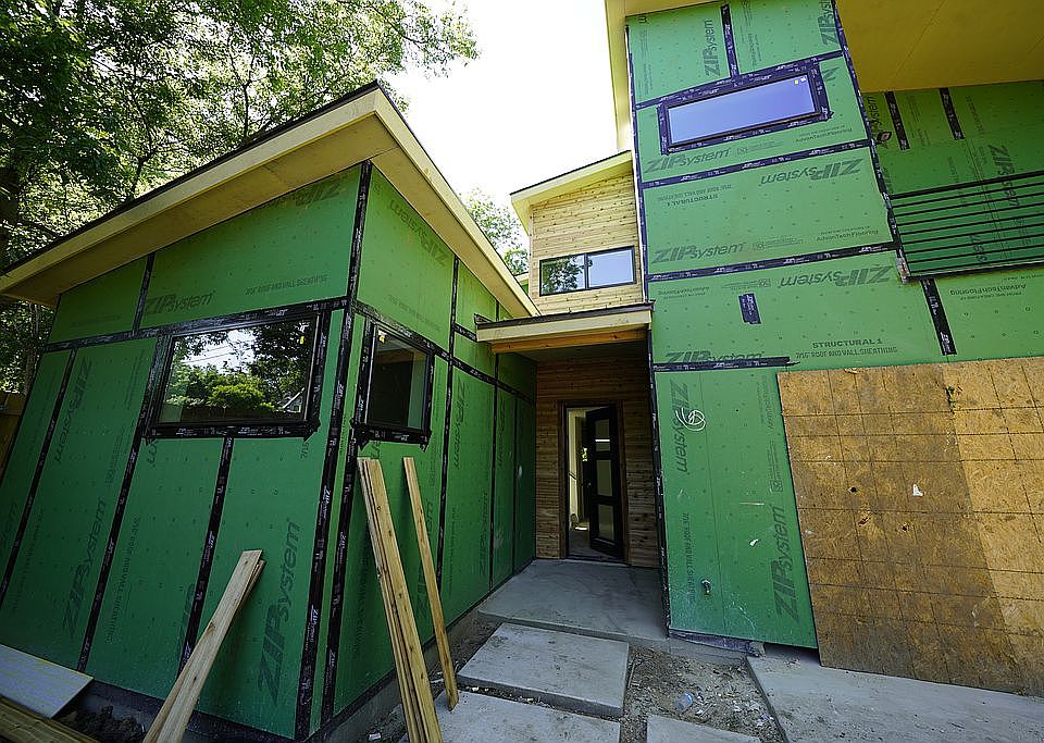 1st image of 1727 Avenue B