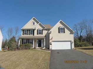 1036 Fallbrook Ln, Pottstown, PA 19464