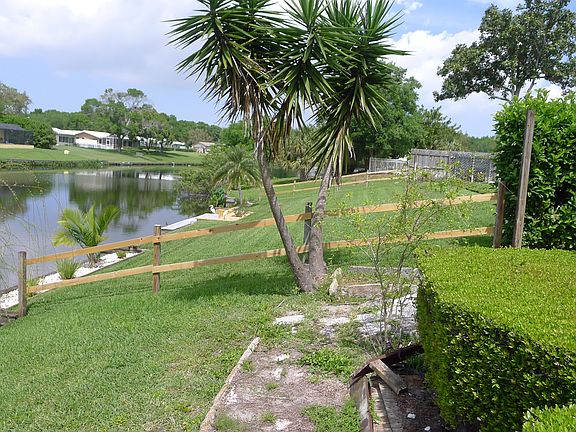 2nd image of 1368 Fairbanks Dr