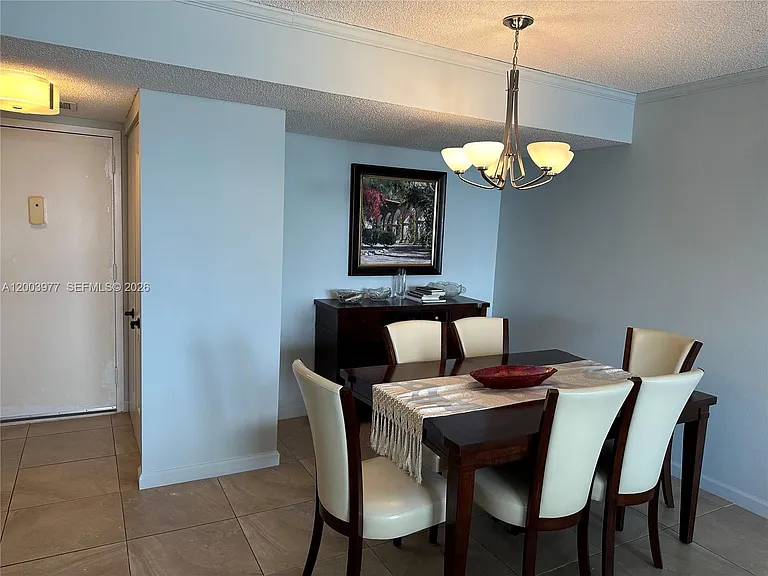 427 Golden Isles Dr #14E — Photo 3