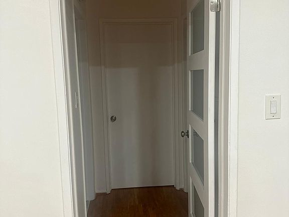4th image of 1424 N Poinsettia Pl #104-A