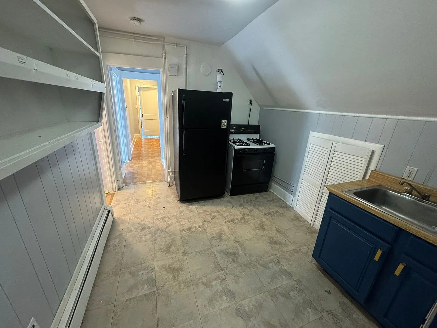 3bd Duplex in Hartford west end — Photo 2
