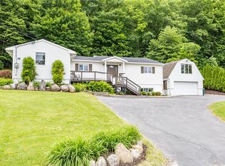 263 Victor Rd, Fairport, NY 14450