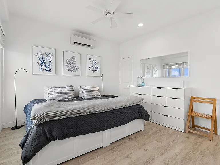 473 Dune Rd — Photo 11