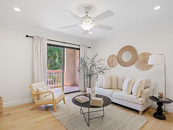 3rd image of 12023 Alta Carmel Ct Unit 244