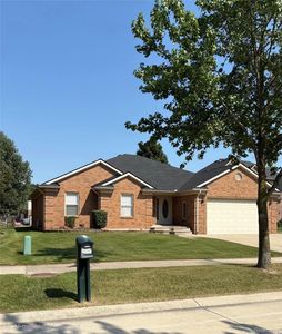 35050 Newport Ct, New Baltimore, MI, 48047