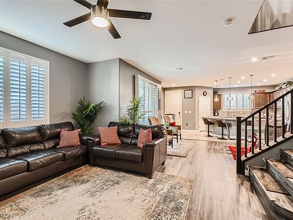 4th image of 10655 Sariah Skye Ave
