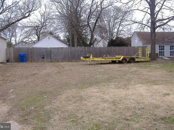 1016 3rd Ave, Croydon, PA 19021