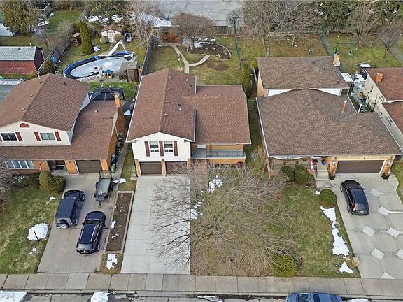 4th image of 64 Neil Ave