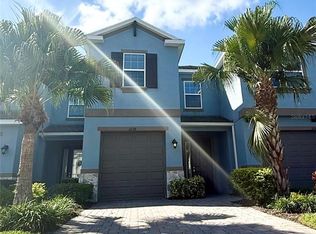 3228 Painted Blossom Ct, Lutz, FL 33558