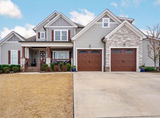 2110 River Watch Dr, Soddy Daisy, TN 37379