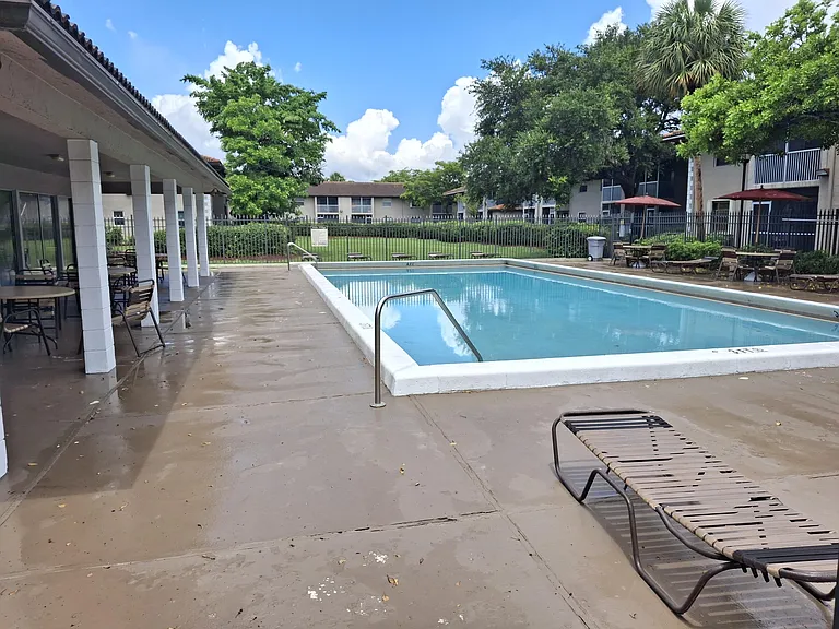 8770 Royal Palm Blvd #1052 — Photo 22