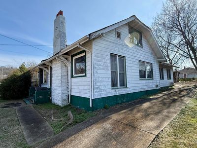 2502 Oak St, Chattanooga, TN, 37404