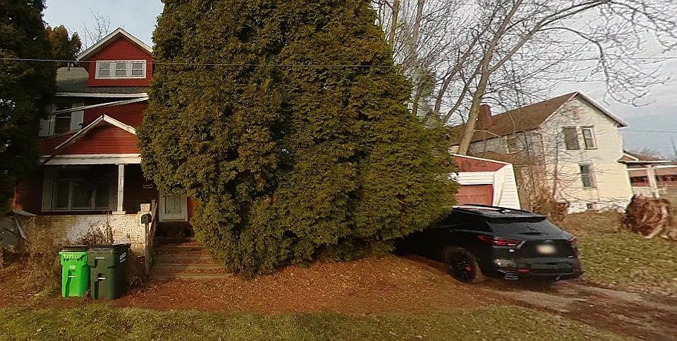 1st image of 627 S Morgan Ave