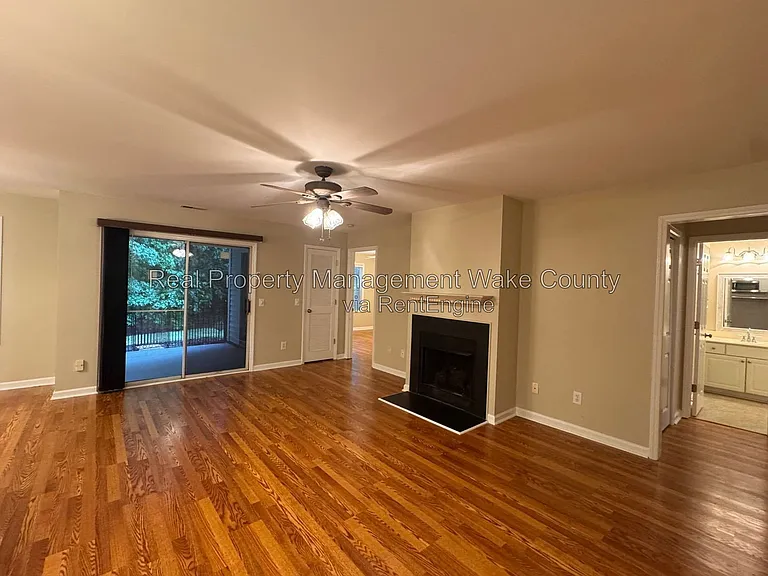 3812 Wellington Ridge Loop — Photo 2