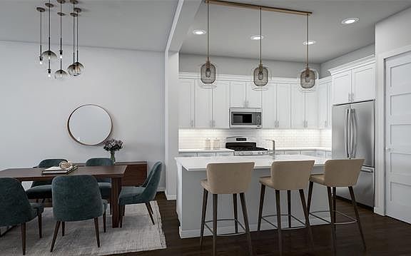 2nd image of 4424 Benton Ln #2
