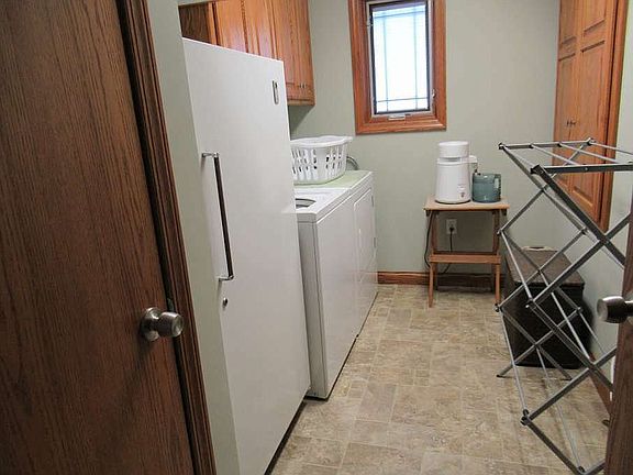 upstairs laundry room