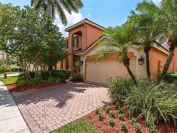 2nd image of 1147 Chenille Cir