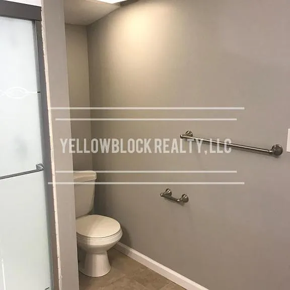 8207 Lydia Ave — Photo 15