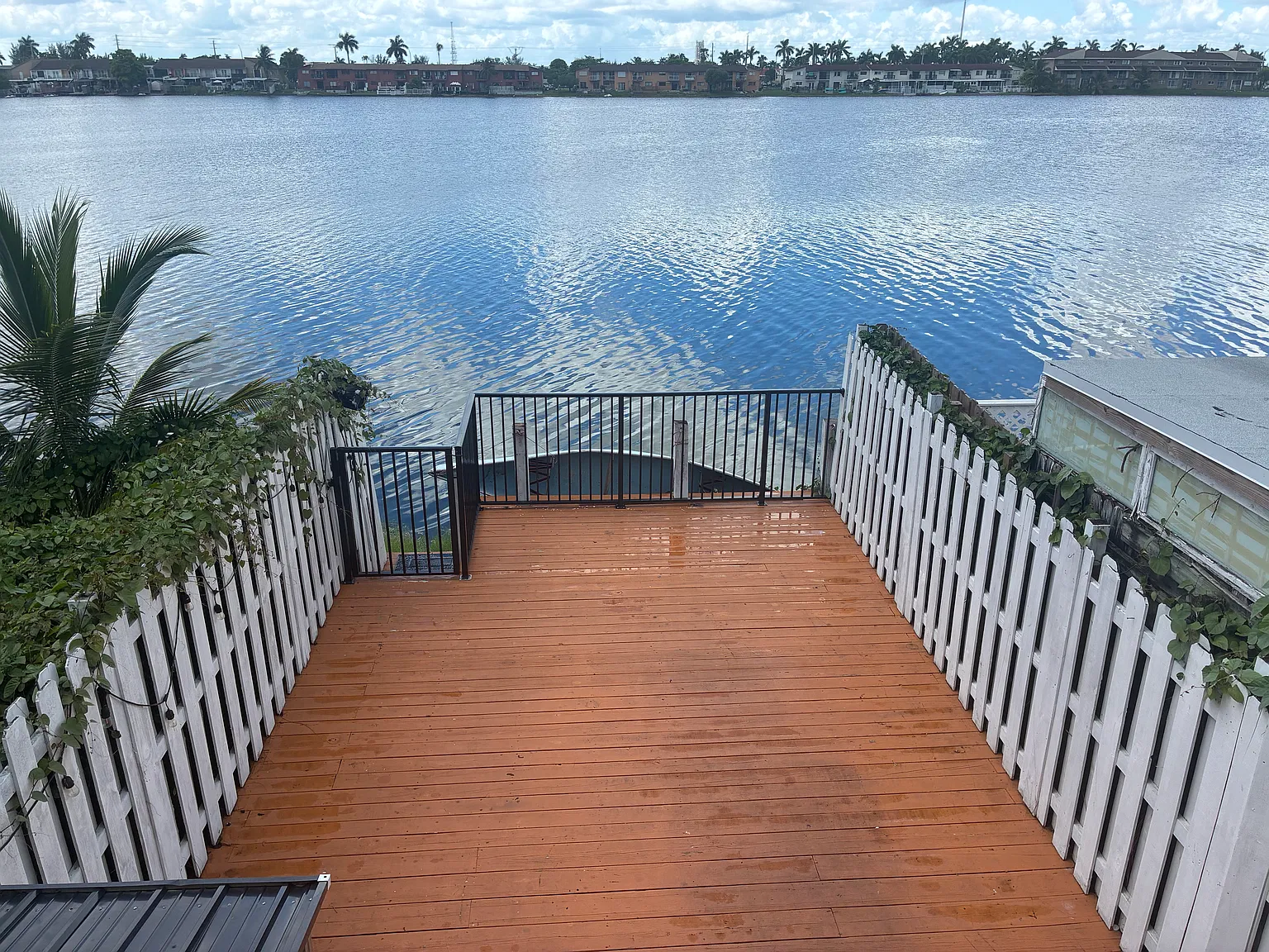 2 bed, 2.5 bath, 1000 sqft, $2,600 — Photo 1