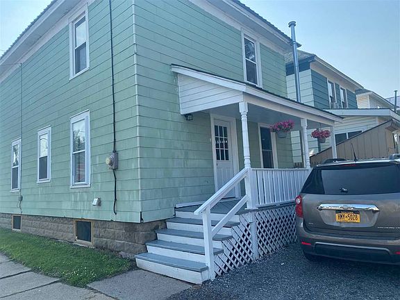 2nd image of 828 Franklin St