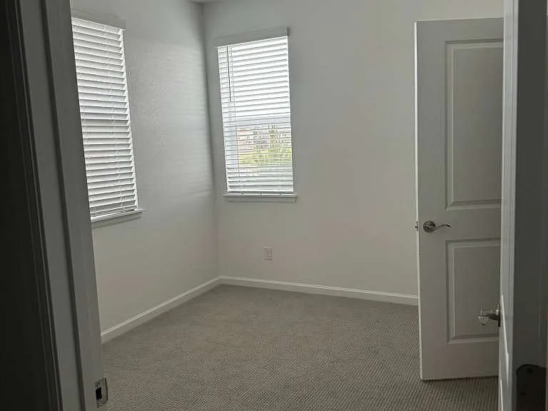 6984 Merseyside Ln — Photo 15