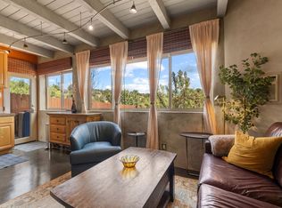 2132 Ridgeview Cir, Santa Fe, NM 87505