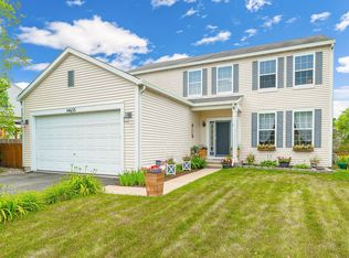 14633 W Victoria Xing, Lockport, IL 60441