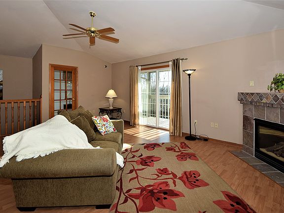 5th image of 235 W Aspen Dr Unit 7